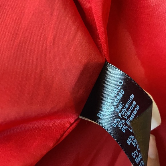 Black halo Jackie O Belted Dress in red - Picture 7 of 11